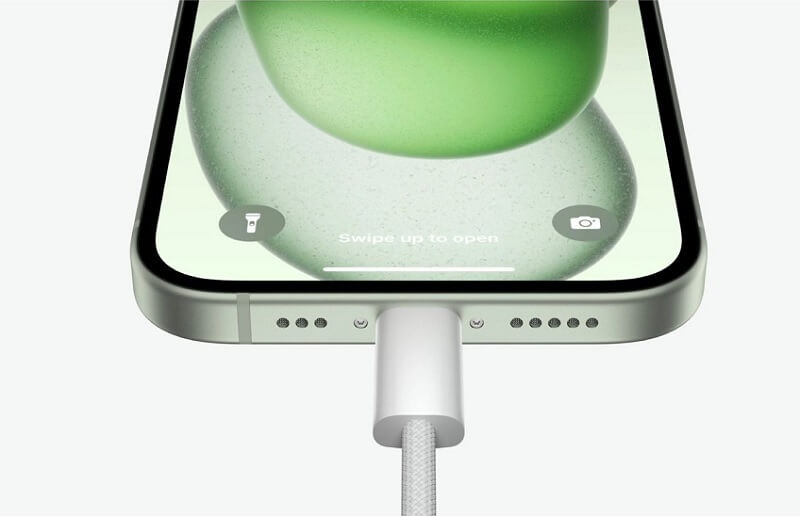 iPhone 15 thường đánh dấu bước chuyển sang cổng sạc USB-C