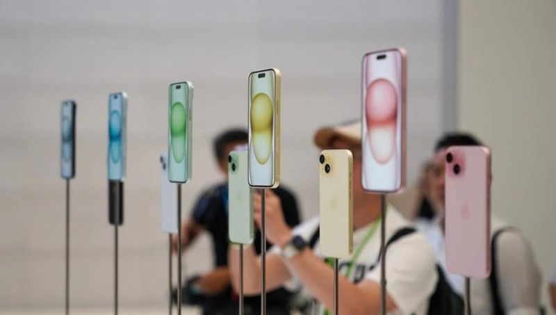 iPhone 15