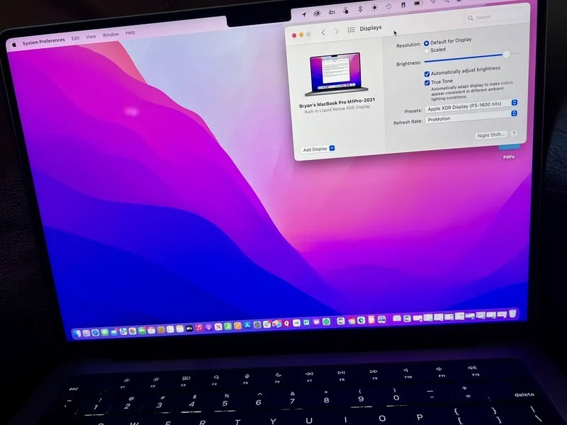 Màn hình Macbook bị nhiễu: Nguyên nhân và cách khắc phục