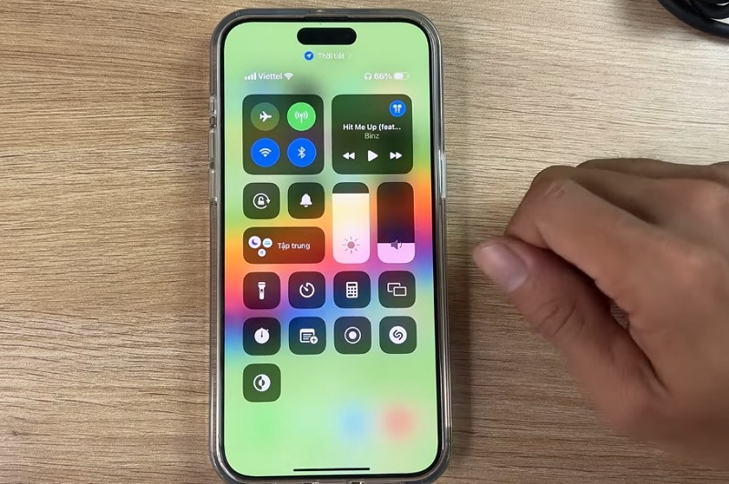 Khắc phục iPhone XS Max nhanh hết pin bằng cách chỉnh độ sáng phù hợp
