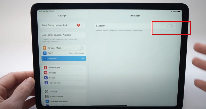 Tắt chế độ tai nghe trên iPad bằng cách tắt chế độ Bluetooth