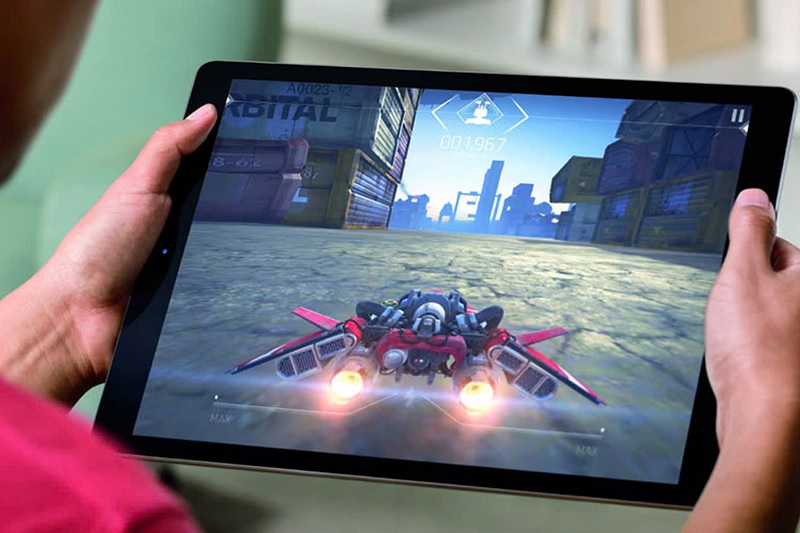 iPad chơi game bị văng