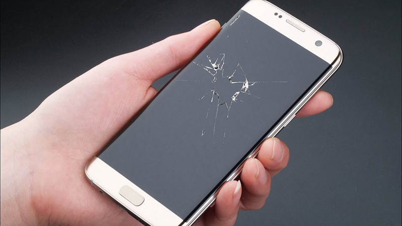 Nguyên nhân điện thoại Samsung bị rơi không lên màn hình