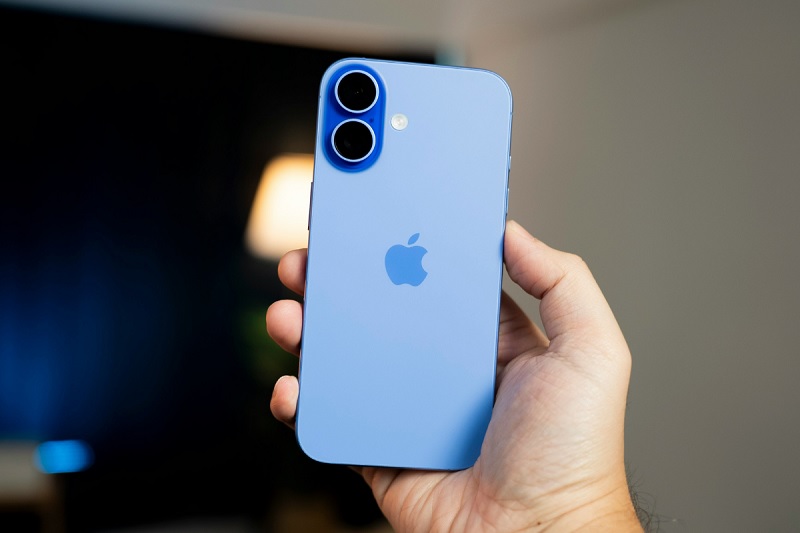 iPhone 16 thường cũ