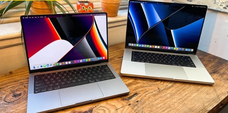 So sánh MacBook Pro M2 và MacBook Pro M1 qua thiết kế