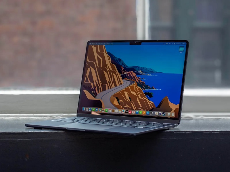 Nên dùng MacBook Air hay MacBook Pro?