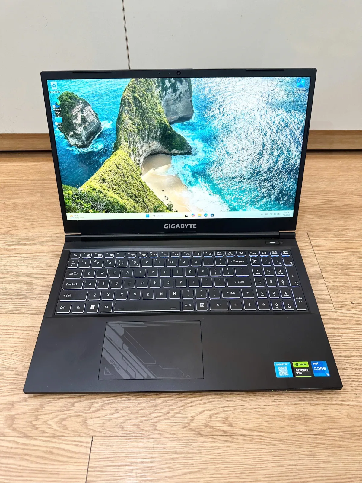 Gigabyte Gaming G5 MF5-52VN353SH I5 13500H/16GB/512GB/15.6"FHD/RTX4050_6GB/Win11