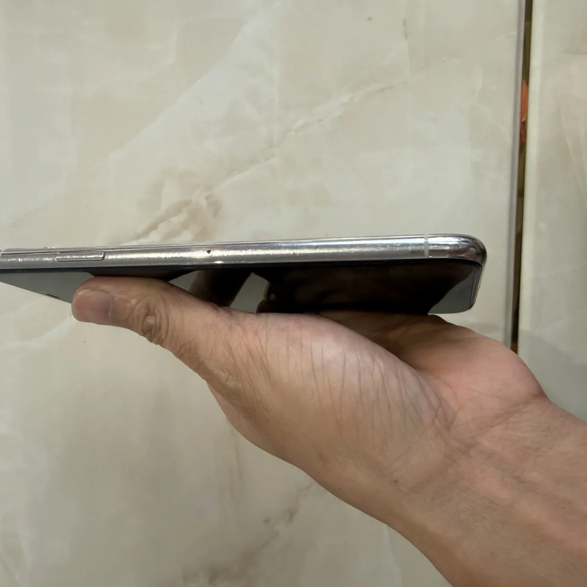 iphone-11-pro-max-64-trang-cu-2fb887.webp Iphone 11 Pro Max 64 Trắng Cũ