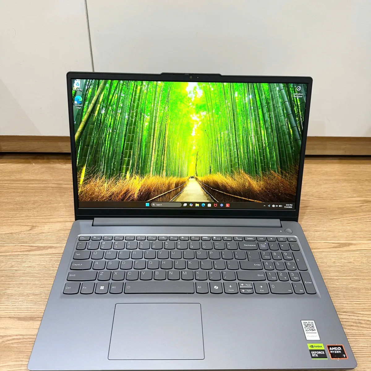 Lenovo Gaming LOQ E 15ARP10E Ryzen 7 170/16G/1TB/15.6" FHD/RTX3050 Cũ 99%