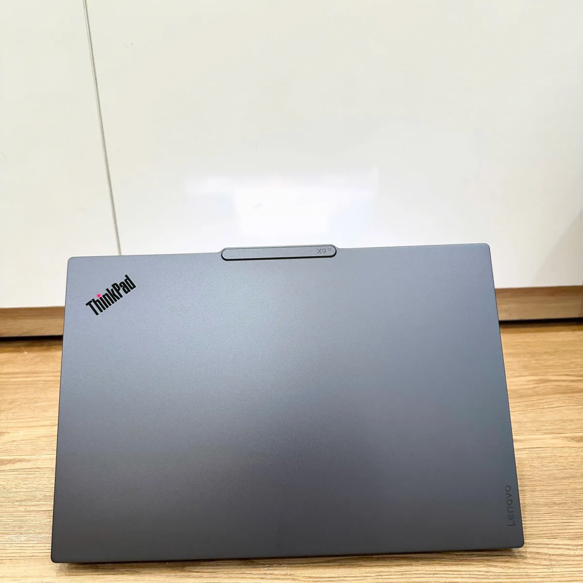 Lenovo Thinkpad X9-15 Gen 1 ULTRA 7_258V/AI/32GB/1TB/15.3" 2.8K_OLED/Touch/Win 11 Pro Cũ Đẹp